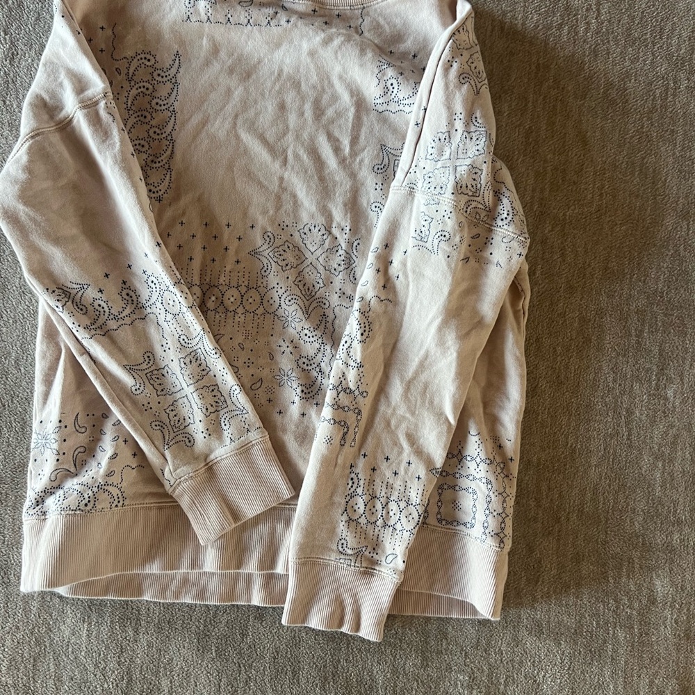 Fabletics Light Tan Patterned Crewneck Sweater